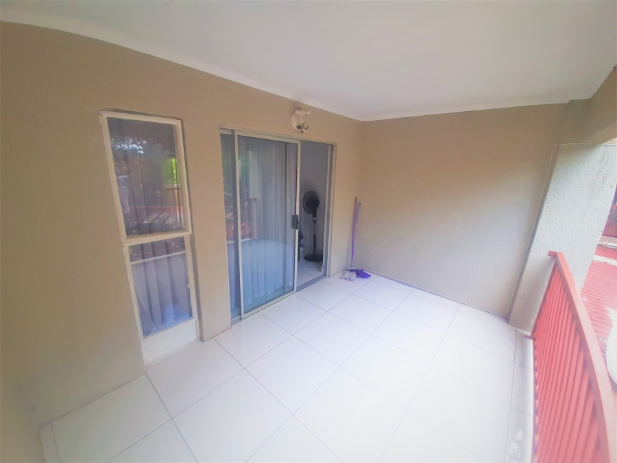 2 Bedroom Property for Sale in Safari Gardens North West